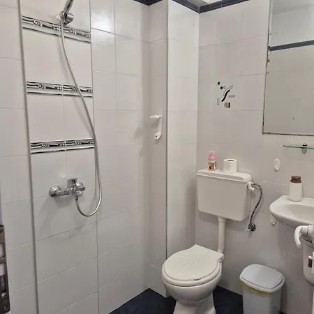 Yes Apartman
