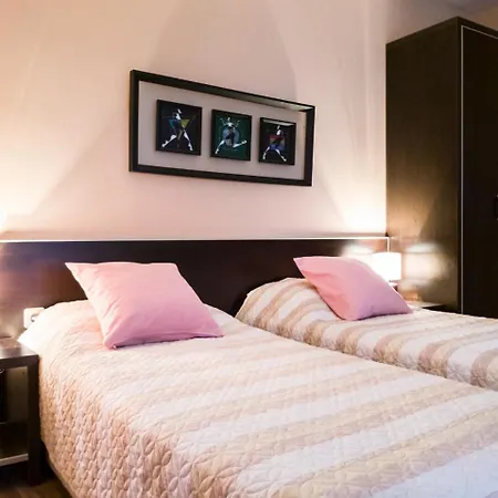 Yes Apartman *