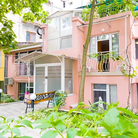 Yes Apartman Várna
