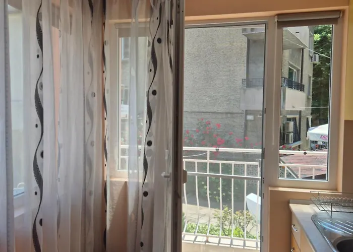 Апартаменты Yes