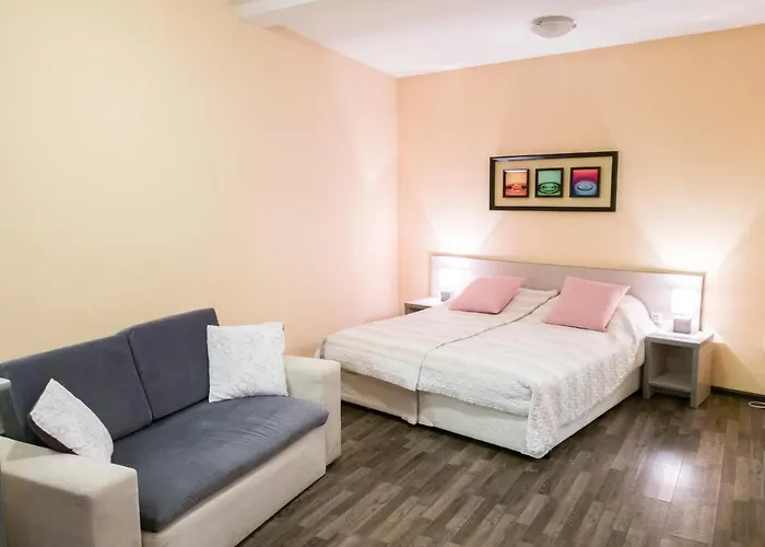 Yes Апартаменты *