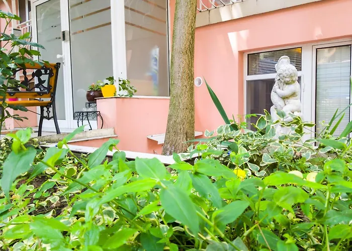 Yes Апартаменты Варна